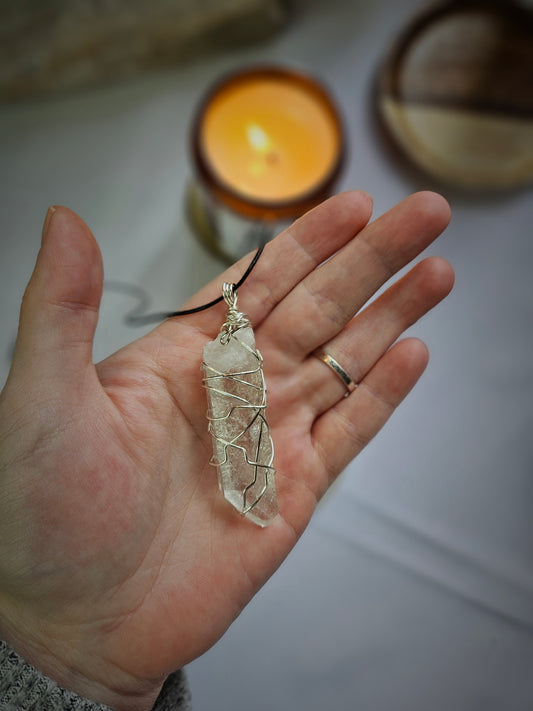 Moroccan Quartz Handwrapped Pendant