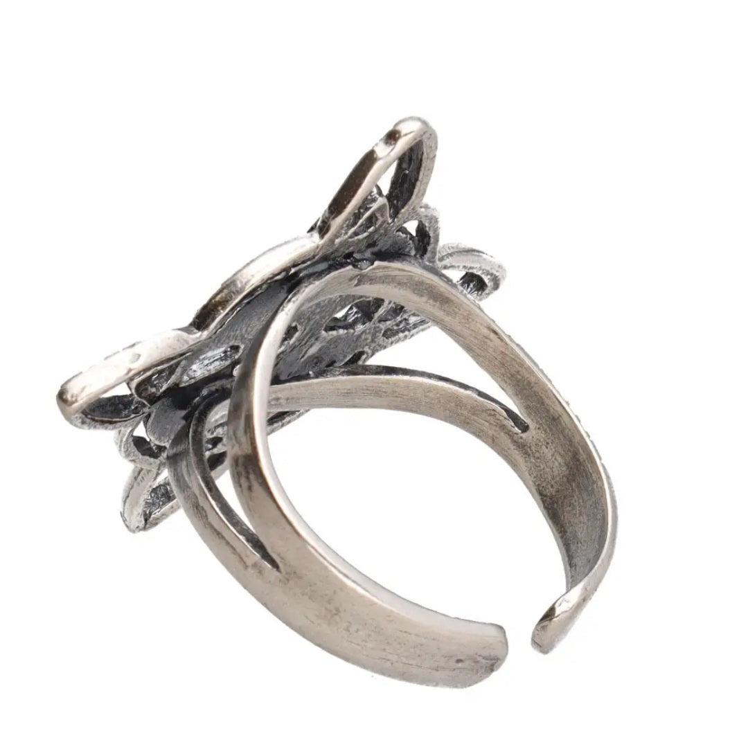 Witch's Knot Ring Silver